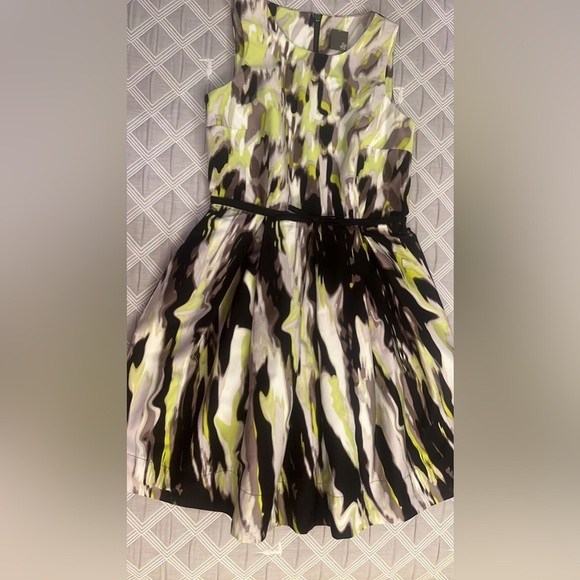 Taylor Green and Black Abstract Mini Dress - Picture 6 of 11